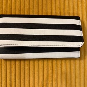 Kut from the Kloth Black and White Striped Wallet